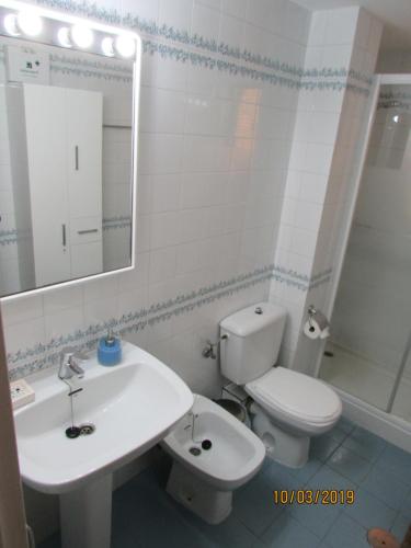 Kúpeľňa v ubytovaní CALLE YERBABUENA 5
