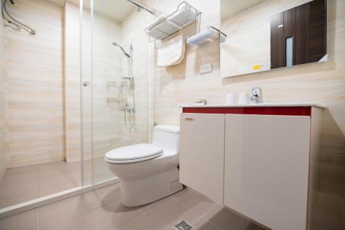 Bilik mandi di Rhino Guest House