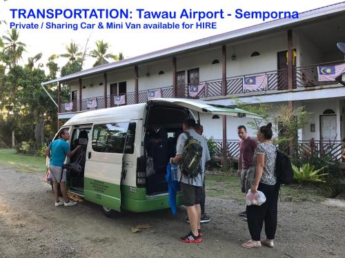 Tetamu yang menginap di RTMS Guesthouse Semporna