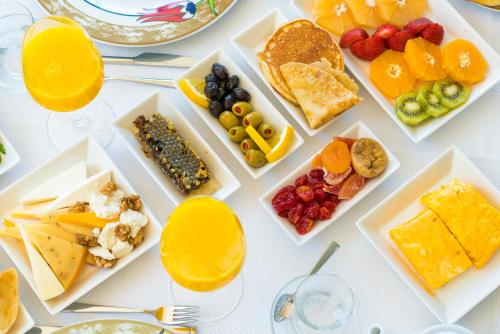 Mad på resortet eller i nærheden