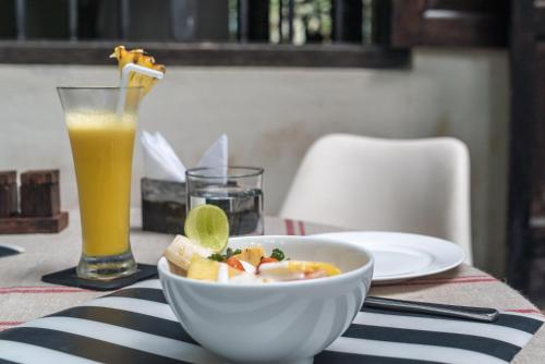 Đồ ăn tại/gần resort