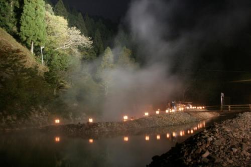 Un paisaje natural cerca del ryokan