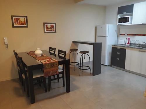 Köök või kööginurk majutusasutuses Departamento Salta mi ciudad 3 Excelente ubicación