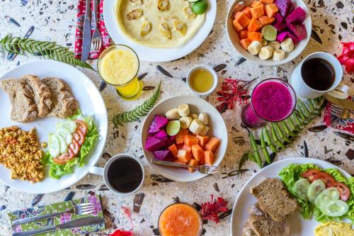 Mad på resortet eller i nærheden