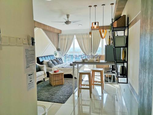 Η κουζίνα ή μικρή κουζίνα στο Residences at Daya by SR Home