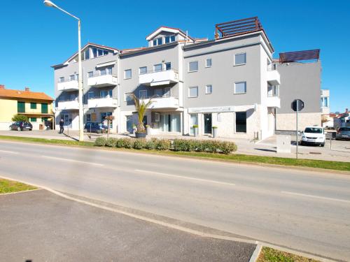 Apartment Anikica 1819