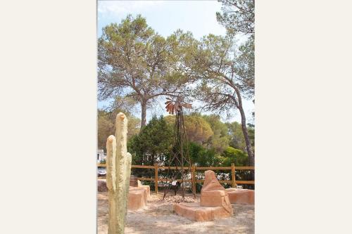 Jardin de l'établissement Parc Saint James Oasis Village