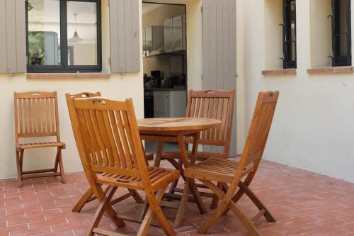 Photo de la galerie de l'établissement Mas du Cyprés, à Arpaillargues-et-Aureillac