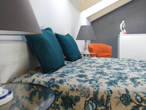 Letto o letti in una camera di Room73