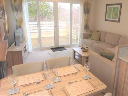 Gallery image of Honeydukes Holiday Lodge, Boat of Garten, Aviemore in Boat of Garten