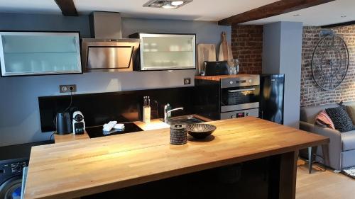 Photo de la galerie de l'établissement Little Suite CLEM, à Lille