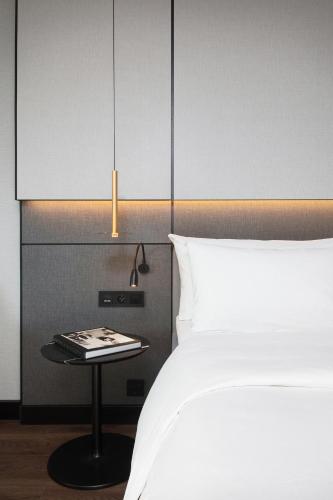 Letto o letti in una camera di Radisson Blu Scandinavia Hotel, Oslo