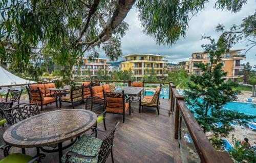 Πισίνα στο ή κοντά στο Luxury Oasis Apartment