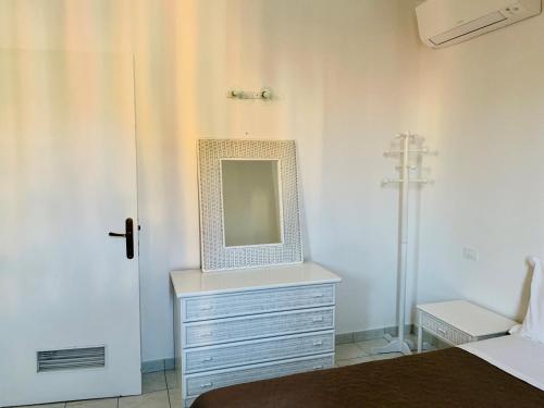 Fotografie z fotogalerie ubytování Front Lake Apartment Bardolino v destinaci Bardolino