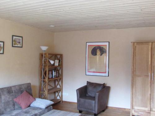 Posezení v ubytování Ferienwohnung "Eifelstueffje"