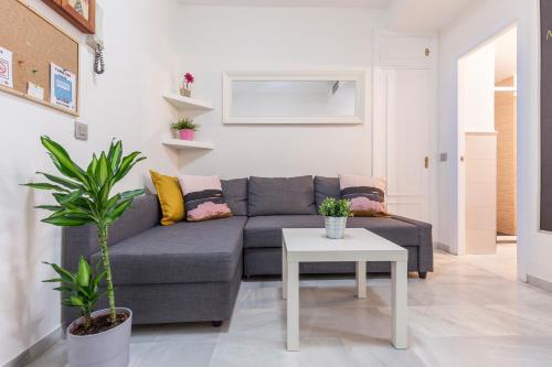 Cozy&Modern,historic centre of Seville AC/WiFi,4px