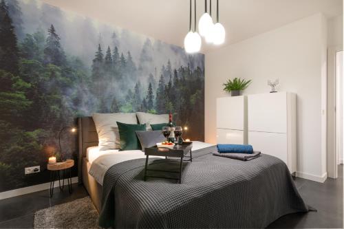Ένα ή περισσότερα κρεβάτια σε δωμάτιο στο Apartamenty Cisza - Ustrzyki Dolne noclegi - Bieszczady noclegi