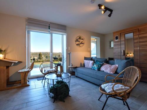 Posezení v ubytování Chalet in Ardennes with Mountain Views