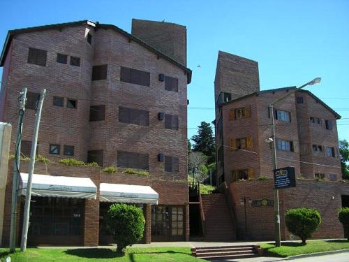 Complejo Sun set – Alojamiento en Villa Gesell Complejo Sun set – Alojamiento en Villa Gesell