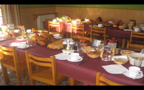 Mad på landstedet eller i nærheden