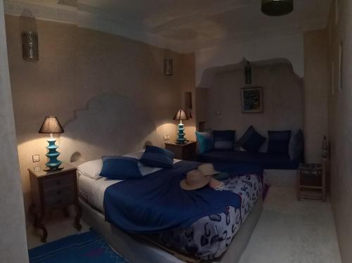 LES EMBRUNS D'ESSAOUIRA - MAISON Privéeにあるベッド