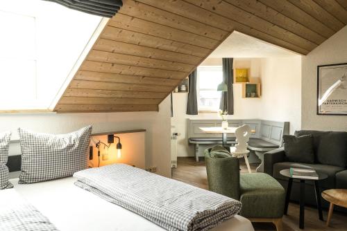 Postel nebo postele na pokoji v ubytování Das Nordberg Guesthouse