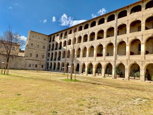 Mini-loft, Clos des Arts - parking gratuit