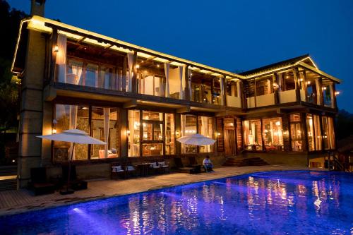 No.5 Valley Lodgeの敷地内または近くにあるプール