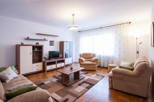 Apartment Nola by Rent Istria