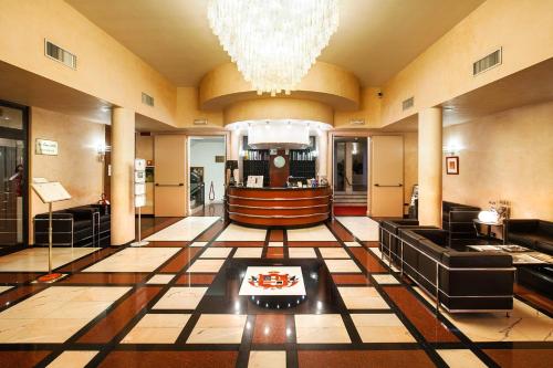 
The lobby or reception area at Hotel Granduca
