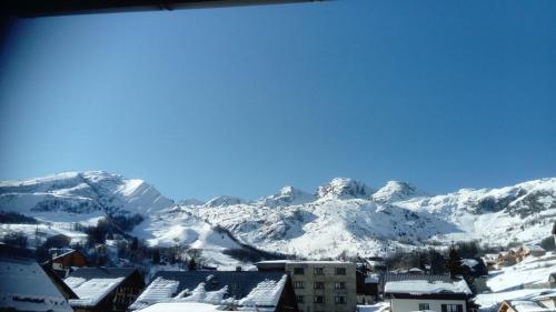 Photo de la galerie de l'établissement Appartement Edelweiss, 6 pers, 2 chambres CENTRE STATION, à Saint-Sorlin-dʼArves