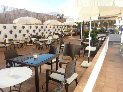 Restaurace v ubytování Hotel El Faro Marbella