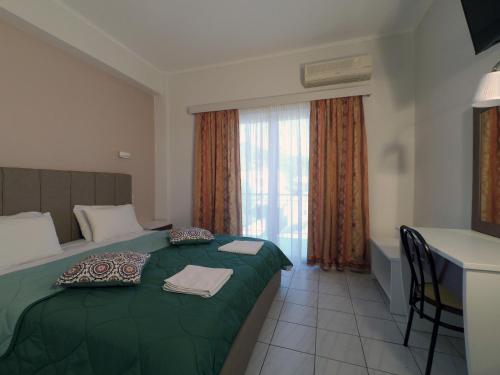 A bed or beds in a room at Studios Magda