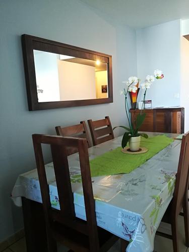 Φωτογραφία από το άλμπουμ του Appartement Meublé de Tourisme στο Saint-Pierre