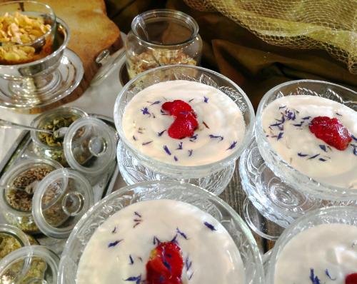 Mad på pensionatet eller i nærheden