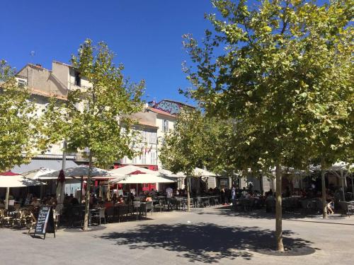 Studio au calme avec terrasse Centre Historique