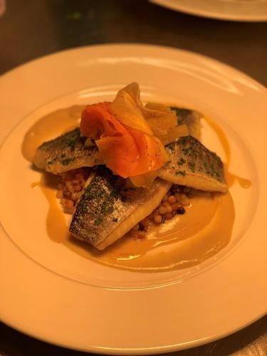 Gallery image of Potters Heron Hotel in Romsey