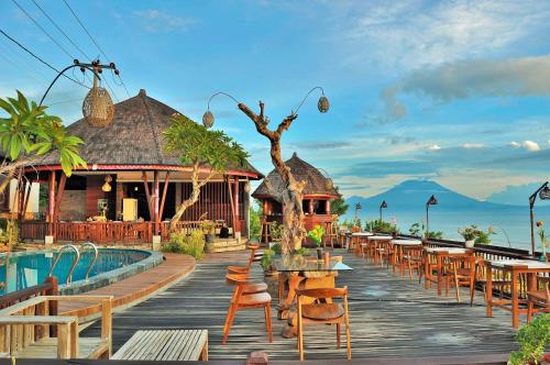 Afbeelding uit fotogalerij van Ocean Terrace Suite And Spa Luxury in Nusa Penida
