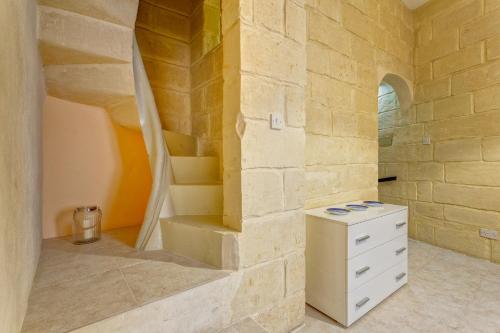 Gallery image of Traditional Maltese Townhouse, Roof Terrace and Views in Senglea
