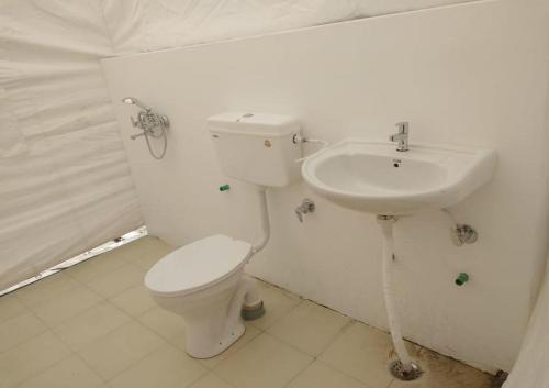 Bilik mandi di Terrain Ladakh Camping