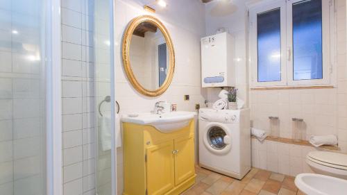 Rental in Rome Falegnami