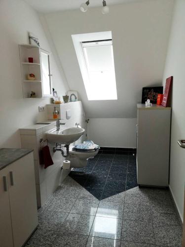 Ένα μπάνιο στο Ferienwohnung Walberlablick