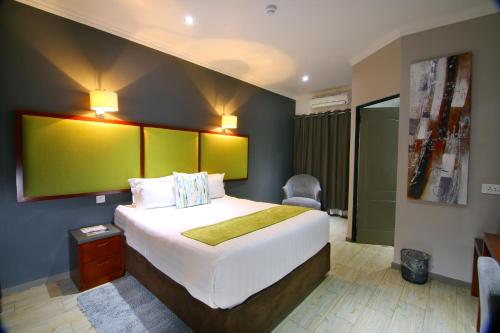 Travelodge Kasaneにあるベッド