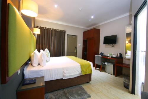 Travelodge Kasaneにあるベッド