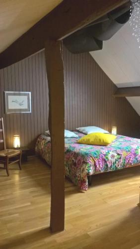 chambre individuelle avec baignoire balneo, Avallon – Updated 2022 Prices