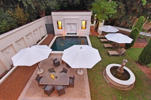 Πισίνα στο ή κοντά στο Stellenbosch Manor