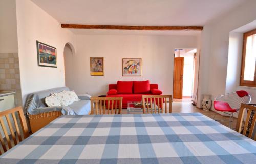 Flora - family apartment with terrace in Centre of Rovinj