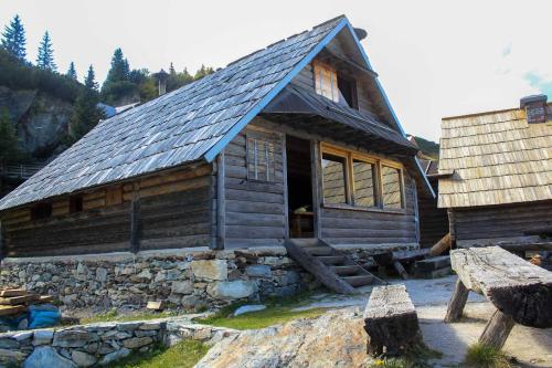 Bangunan di mana terletaknya lodge