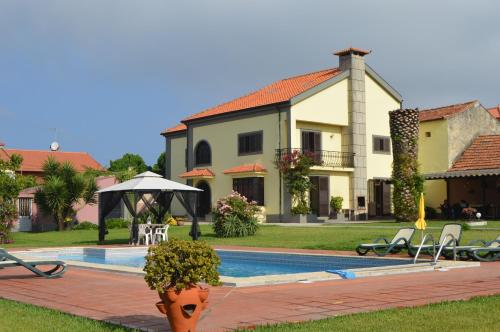 Piscina en o cerca de O REFUGIO