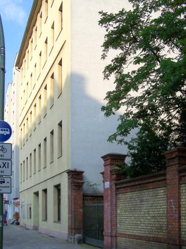 Gallery image of Courtyard Apartment (LIDELI) in Berlin
